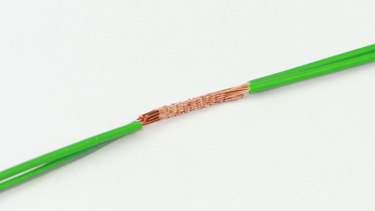1.05mm² Copper Wire Splicing